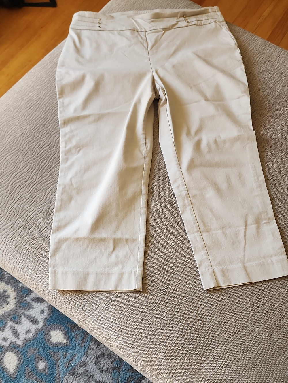 JM Collection Khaki Capris